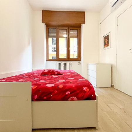 Appartamento Nolo 147 Milano Esterno foto