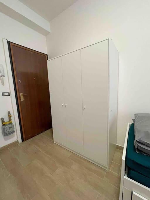Appartamento Nolo 147 Milano Esterno foto