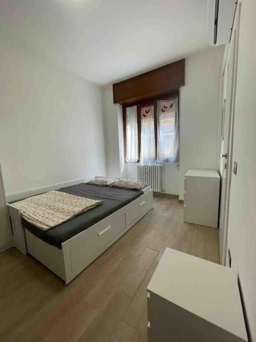 Appartamento Nolo 147 Milano Esterno foto